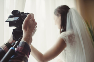 Ako vybrať svadobného kameramana? Na toto musíš myslieť!